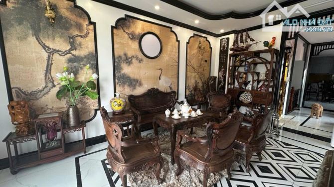 Bán nhà Cầu Giấy, khu phân lô, Ô Tô vào nhà, DT 76 m2,, MT 4.5m, giá 17.5tỷ, nhà 4 tầng - 3