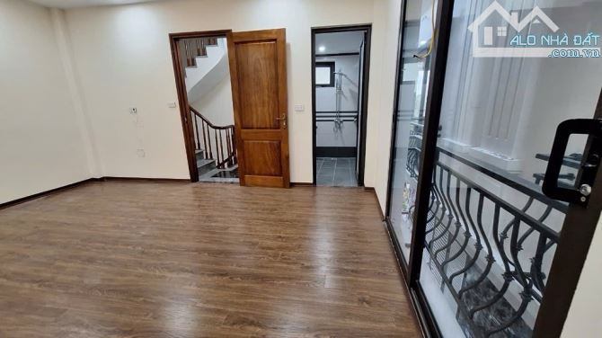 -nhà3t- gần cầu thượng cát- kcn btl- đông anh- hn - 3