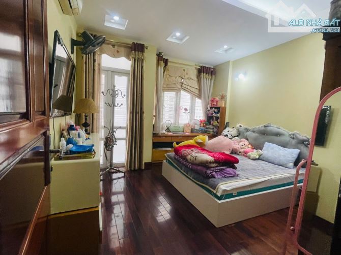 Bán gấp nhà Mễ Trì Thượng-Nam Từ Liêm 52m2x 5 tầng MT4.3m cạnh ô tô 6PN chỉ 9.2 tỷ. - 3