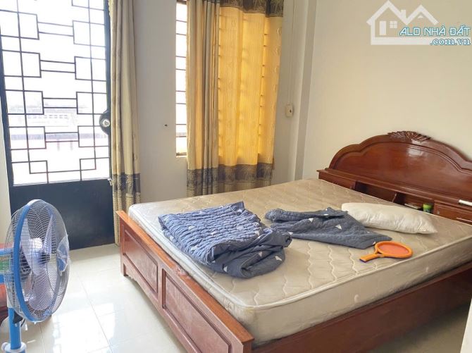 NHÀ 3 TẦNG SAO BIỂN, CÁCH BIỂN 2P ĐI BỘ, 98M2, ĐƯỜNG 8M, GIÁ CHỈ 9,5 TỶ - 3