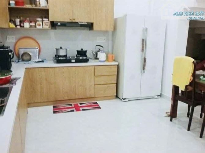 NHÀ ĐẸP GÒ VẤP – 90M² – 4 TẦNG – 5 PHÒNG NGỦ – NỘI THẤT CAO CẤP – NHỈNH 7 TỶ - 3