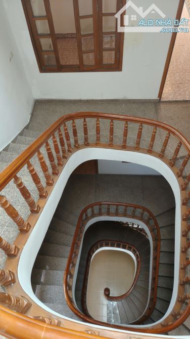 Bán nhà Mặt Đường Trần Nguyên Hãn, gần cao đẳng y - 3