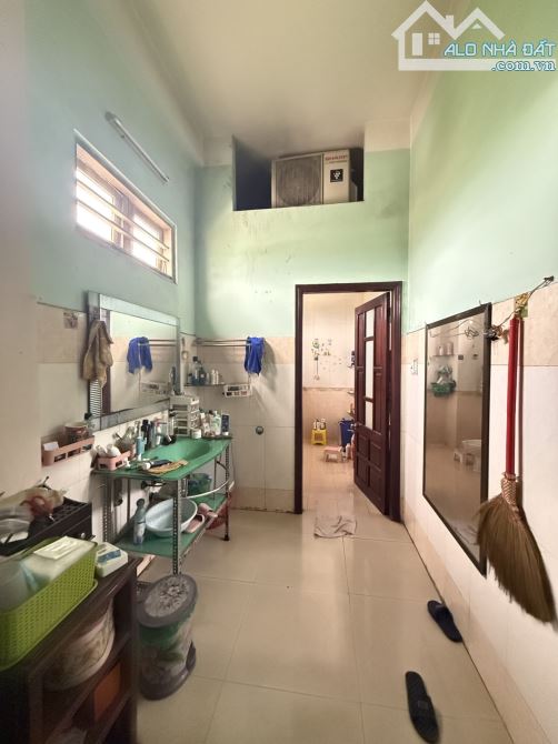 Chính chủ cần bán nhanh căn nhà 3 tầng mặt tiền đường cách mạng tháng 8. Khuê Trung cẩm lệ - 3