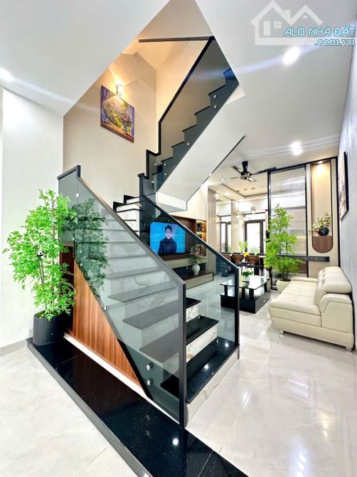 💥Nhà 2 Mê,TC 4,2*18m,nở hậu 8,4m,hẻm Cù Chính Lan,Gần Hoa Viên,gần Đinh Tiên Hoàng,nhiều - 3