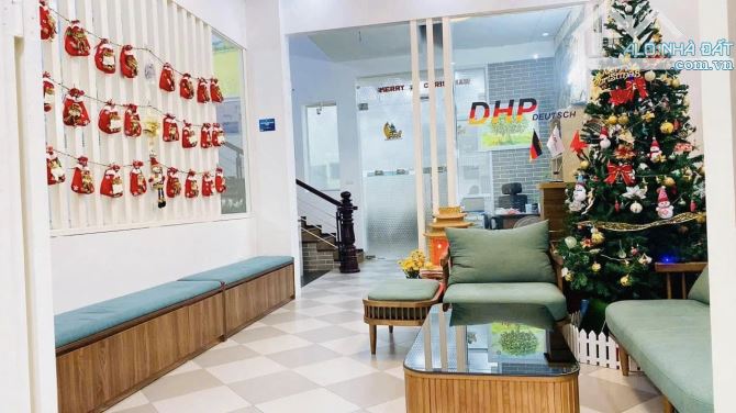 BIỆT THỰ LIỀN KỀ HÀM NGHI 105M*4T*MT7M, NGÕ THÔNG, VỈA HÈ, ÔTÔ TRÁNH, KINH DOANH - 36.6 TỶ - 3