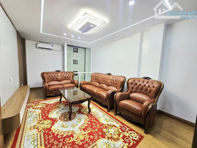 Bán Nhà Pháo Đài Láng - Mặt ngõ to rộng - Mặt Tiền 3.8m - 5 Tầng - Siêu Đẹp - 3