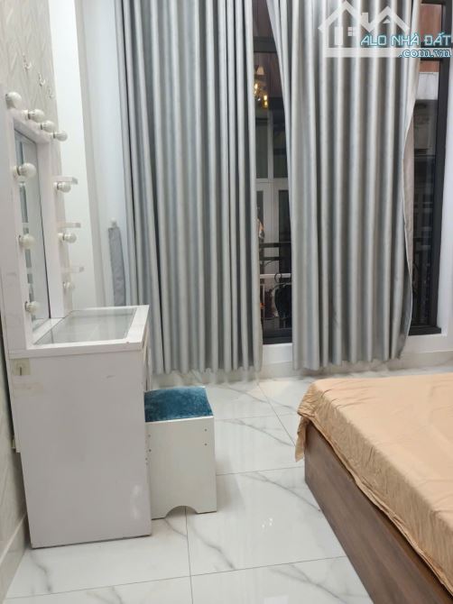 BÁN NHÀ NHỈNH 3 TỶ- HẺM XE HƠI GẦN EMART PHAN HUY ÍCH GÒ VẤP - 3