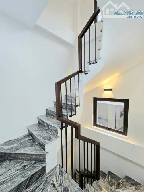 BÁN NHÀ HỒNG TIẾN BỒ ĐỀ, THANG MÁY LONG LANH, TẶNG NỘI THẤT CHẤT, 25M RA PHỐ, GIÁ MỀM NHƯ - 3