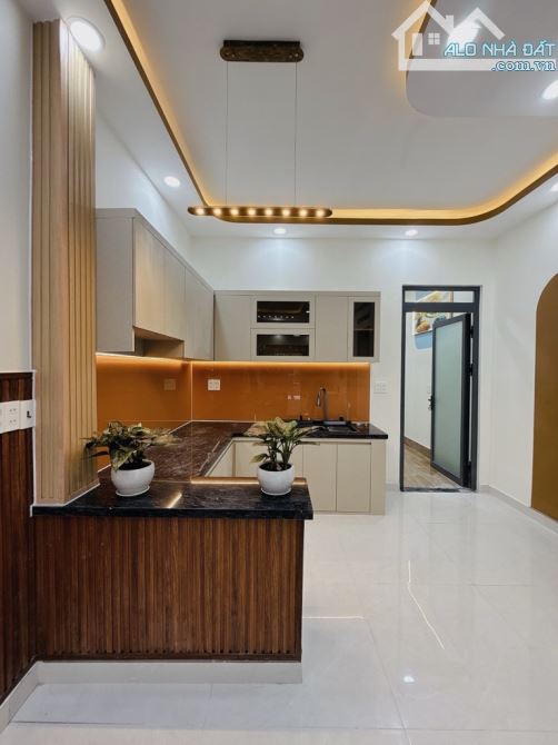 NHÀ ĐẸP 65M² – HẺM XE HƠI – TẶNG FULL NỘI THẤT – CHỈ 6.18 Ty - 3