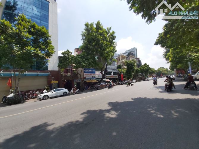 Cực phẩm! Mặt phố Hai Bà Trưng - trung tâm Hoàn Kiếm - 370m2 x 2T x MT 16m, chỉ 298 Tỷ