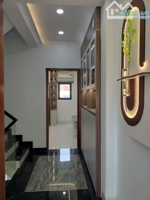 Nhà 5 tầng, xây mới 100%, Nội thất có đủ, mua vào ở ngay - Hương Lộ 2, Bình Tân - 4