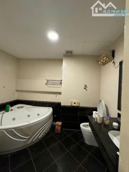 Hàng hiếm Huỳnh Thúc Kháng 73m² 5 tầng ô tô tránh 22 tỷ chính chủ cần bán gấp - 4