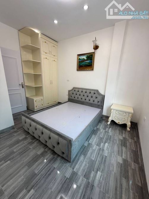 Bán nhà phố Minh Khai Hai Bà Trưng full Nội Thất tân Cổ Điển - 4