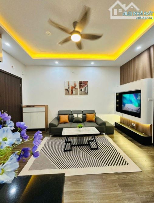 Bán căn hộ P.. 21, CT12 Kim văn kim lũ, 55m2, 2 ngủ, sđcc, nhỉnh 3. - 4
