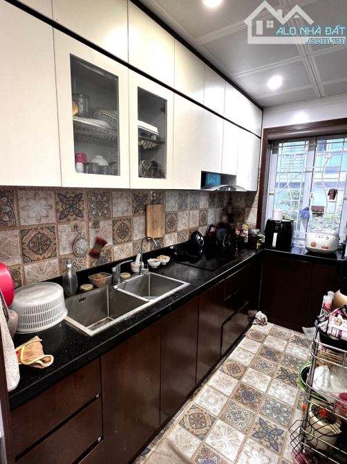 BÁN CĂN HỘ TẬP THỂ XỊN – THỊNH HÀO, TÔN ĐỨC THẮNG, ĐỐNG ĐA. 80M2 – 2PN. 4,78 TỶ - 4
