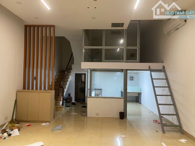 CHÍNH CHỦ BÁN NHÀ PHÂN LÔ Ô TÔ TRÁNH HOÀNG MAI 5 TẦNG MỚI CHỈ HƠN 200tr/m. - 4