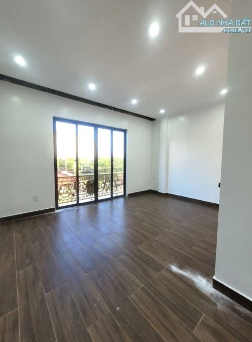 Siêu đẹp nhà 4 tầng mặt đường 8m Cái Tắt An Đồng - 4