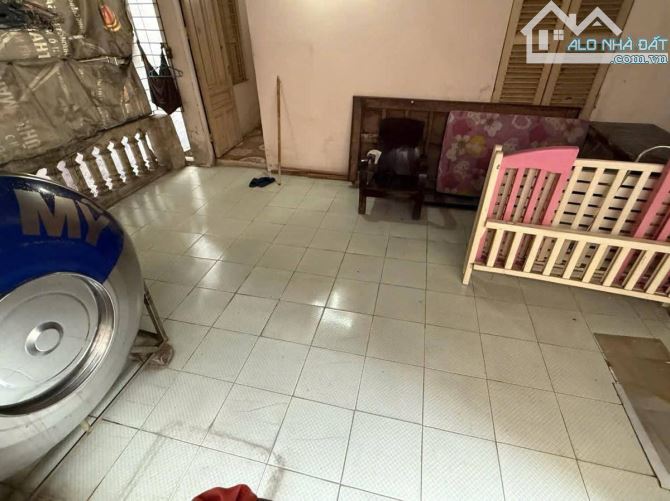 CỰC HIẾM CHƯA ĐẾN 5 TỶ CÓ NHÀ 30M2 X 3 TẦNG, PHÚC XÁ, BA ĐÌNH, HÀ NỘI - 4