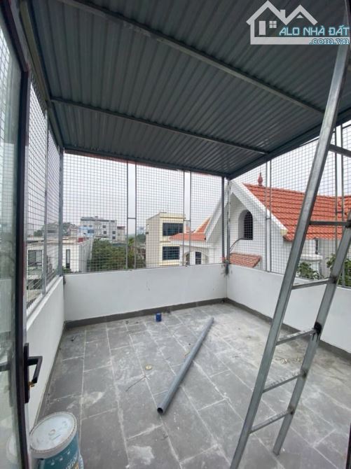🔥 NHÀ ĐẸP QUAN ÂM - BẮC HỒNG - 51M2 - 3 TẦNG DÂN XÂY - Ô TÔ ĐỖ CỬA - VỀ Ở NGAY- NHÔ 4 TỶ - 4
