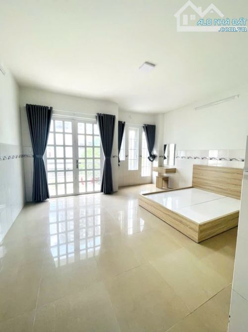 NHÀ 4TẦNG CÓ HẦM XE KHU PHÂN LÔ MẶT TIỀN  HOÀNG QUỐC VIỆT,5x18M,NHỈNH 12 TỶ - 4