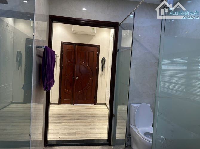 Bán căn nhà biệt thự Đảo Nổi, Khuê Trung,quận Cẩm Lệ,diện tích đất 367m - 4