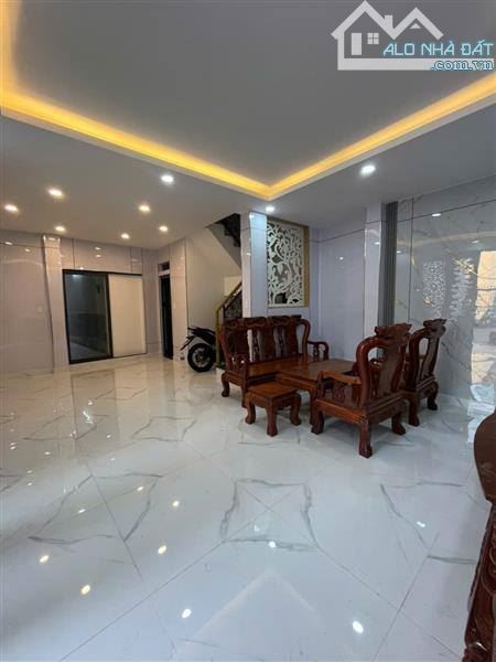Nhà 2 MT 90m2, 4 tầng, Xóm chiếu – 8,85 tỉ. - 4