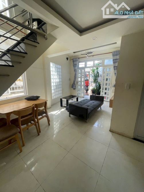 Nguyễn Ảnh Thủ P.Hiệp Thành Quận 12  dtsd 150m2 dtxd 260m2  có ngay dòng tiền 30tr - CHDV - 4
