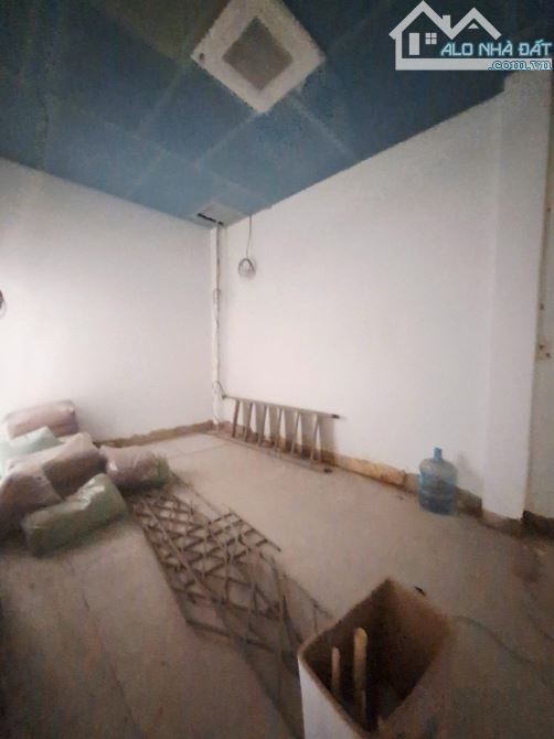 BÁN NHÀ KHU VIP LÊ TRỌNG TẤN - 4,5X18 - 2 TẦNG BTCT - ĐƯỜNG 10M - GIÁ 9,5 TỶ - 4