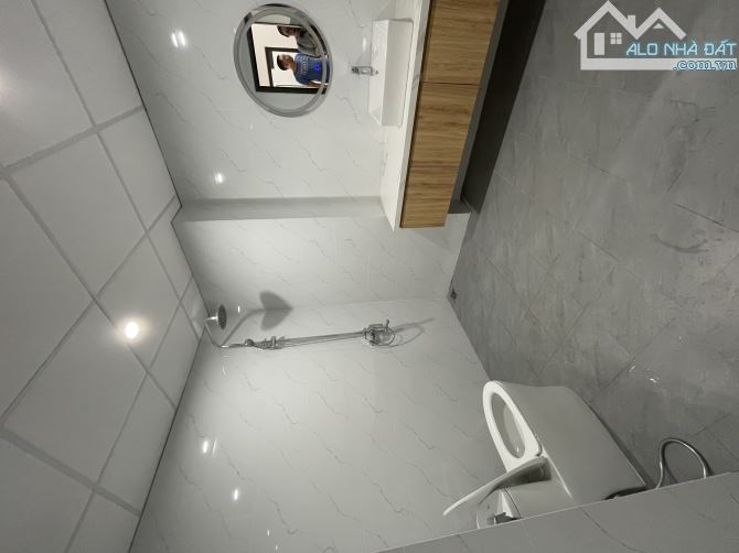 NHÀ KIỆT HOÀNG DIỆU ,ĐẦY ĐỦ CÔNG NĂNG, CÓ NƠI ĐỔ OTO - 4