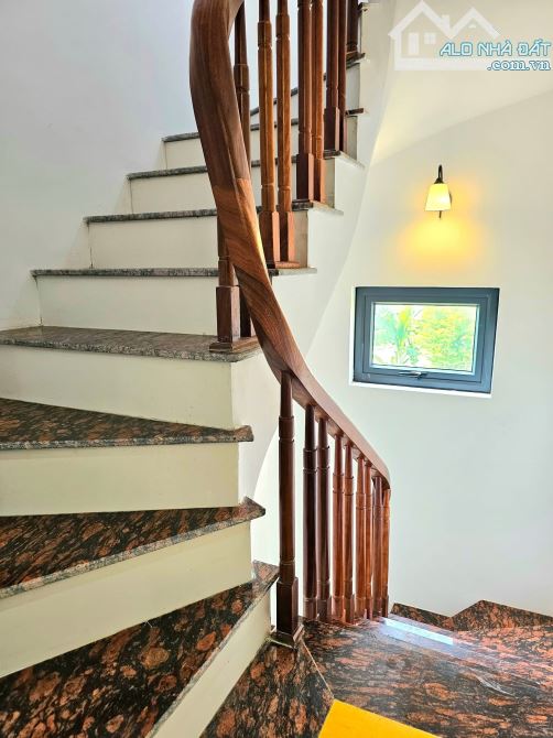 4,5 tỷ có Nhà Lai Xa - 30m2 ô tô vào nhà - sổ đỏ CC - 4