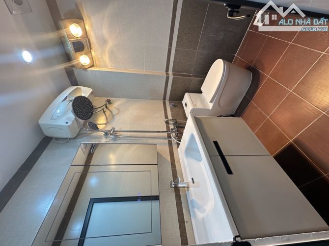 SIÊU HIẾM BA ĐÌNH - NHÀ ĐẸP 5 TẦNG MẶT TIỀN RỘNG 5.5M - 34.7m² GIÁ CHỈ 11.6 TỶ - 4