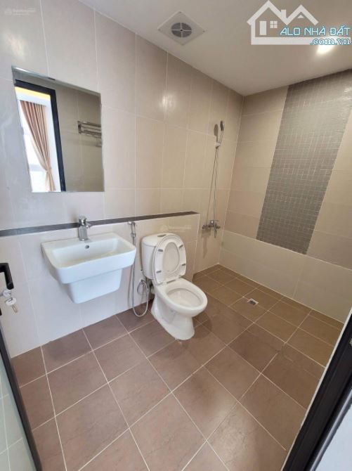 Bán nhanh căn chung cư 2PN ở tòa FLC Quang Trung- Hà Đông, giá 5.25 tỷ. - 4