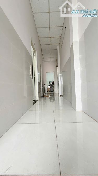 Bán nhà 1 trệt 1 lầu có 2 phòng trọ phía sau, P.An Phú Tp.Thuận An chỉ 3 tỷ 4 TL M7754 - 4