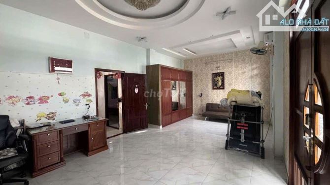 KIỆT TÁC ! BÁN NHÀ MT VĂN THÂN Q6 (5X20) NỞ HẬU 7M. TRỆT 3 LẦU. GIÁ 25 TỶ - 4