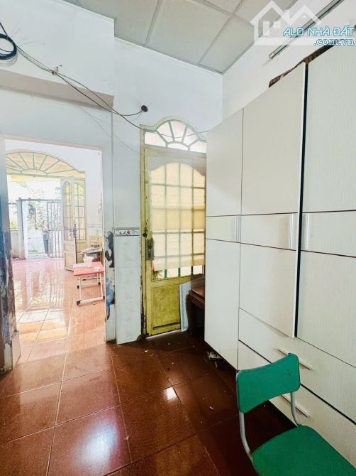 CHỈ NHỈNH 3️⃣ TỶ – NHÀ CẤP 4 GÓC 2 MẶT TIỀN – LONG TRƯỜNG – 54M² NGANG 4.5M 🏡✨ - 4