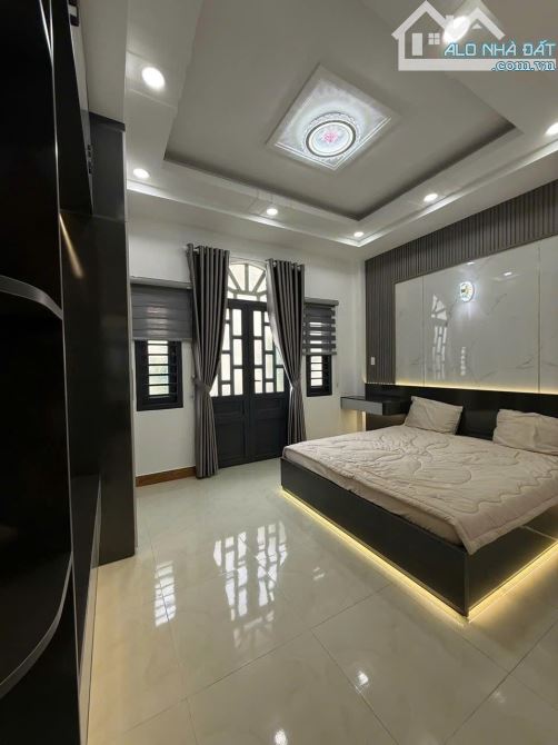 BÁN NHÀ KHU ĐỒNG BỘ TRẦN THỊ NĂM Q12 - 5 TẦNG 56M2 - 6.26 TỶ - 4
