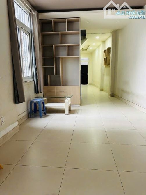 Đường nhựa 8m - Khu dân cư - Nhà mới 2 tầng 56m2 - 5.2 tỷ TL - Dòng tiền - 1p XLHN, Metro - 4