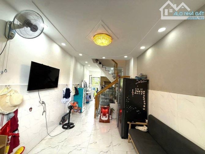 🔥SIÊU PHẨM NHÀ 2 Tầng, đường THỐNG NHẤT ph15, Q GÒ VẤP , DT 21m2 (3.2 X 8) 💵 2,97tỷ. - 4