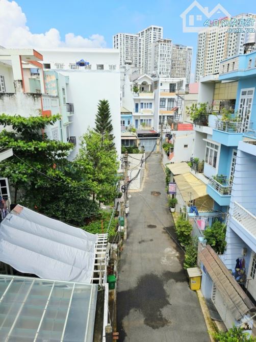 Bán nhà 3 tầng Nguyễn Duy Trinh, P Bình Trưng, TP HCM, DT  83m2, 3PN, SH, giá 6.6 tỷ. - 4