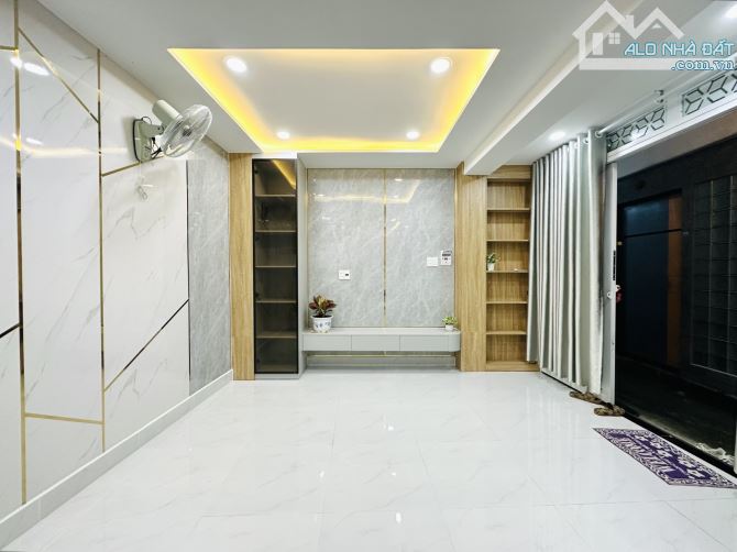 ĐOÀN THỊ ĐIỂM, PHÚ NHUẬN - NHÀ ĐẸP TÂN CỔ ĐIỂN - FULL NỘI THẤT - 4 TẦNG - 43M2 (9x5) A4 - 4