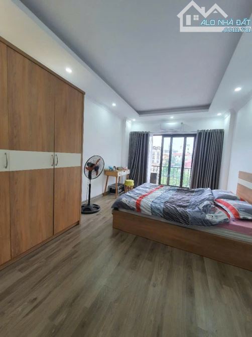 VIEW HỒ ĐẦM TRANH - Ô TÔ ĐỖ CỔNG - GẦN CHỢ - GẦN TRƯỜNG HỌC CÁC CẤP - KHÔNG GIAN SỐNG THO - 4