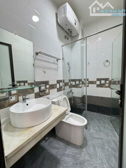 GIẢM CẢ TỶ - PHÂN LÔ LIỀN KỀ - Ô TÔ ĐỖ CỬA NGÀY ĐÊM 50M2 X 5 TẦNG CHỈ 14,5 TỶ - 4