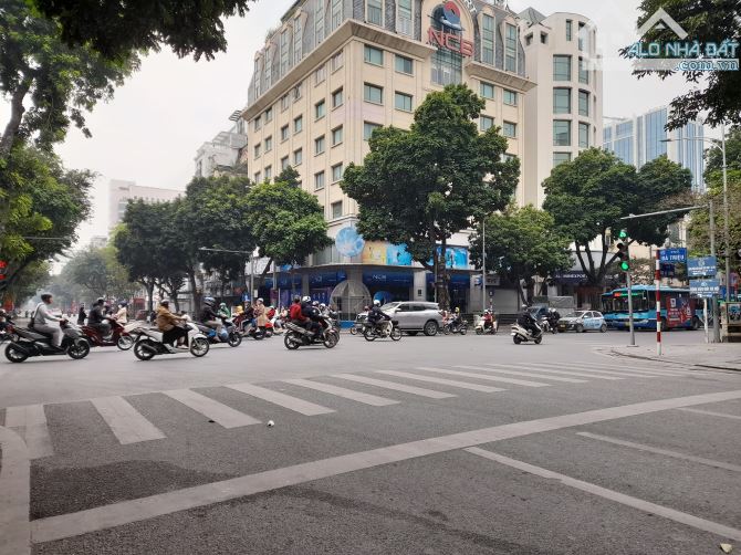 Cực phẩm! Mặt phố Hai Bà Trưng - trung tâm Hoàn Kiếm - 370m2 x 2T x MT 16m, chỉ 298 Tỷ