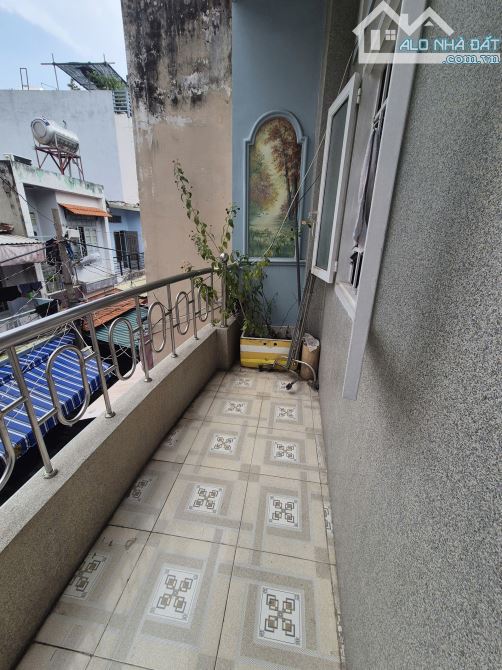 Bán nhà 3 tầng, kiên cố BTCT - DT 44m² - Trương Phước Phan, Bình Tân - Nhỉnh 4 tỷ - 5