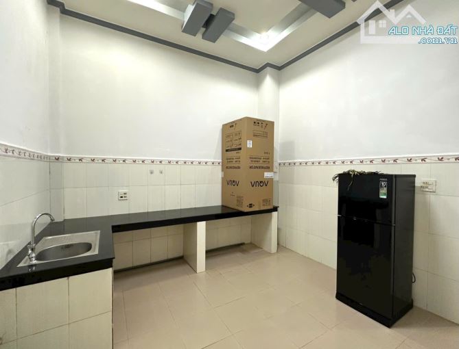 Cho thuê nhà trệt KDC Hàng Bàng có sân đậu ô tô full nội thất mới đẹp - 5