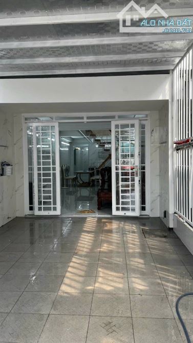 BÁN NHÀ MẶT TIỀN GẦN BIỆT THỰ PHỐ PETECHIM – PHÚ XUÂN, NHÀ BÈ  DT: 4x20m (80m²) - 5