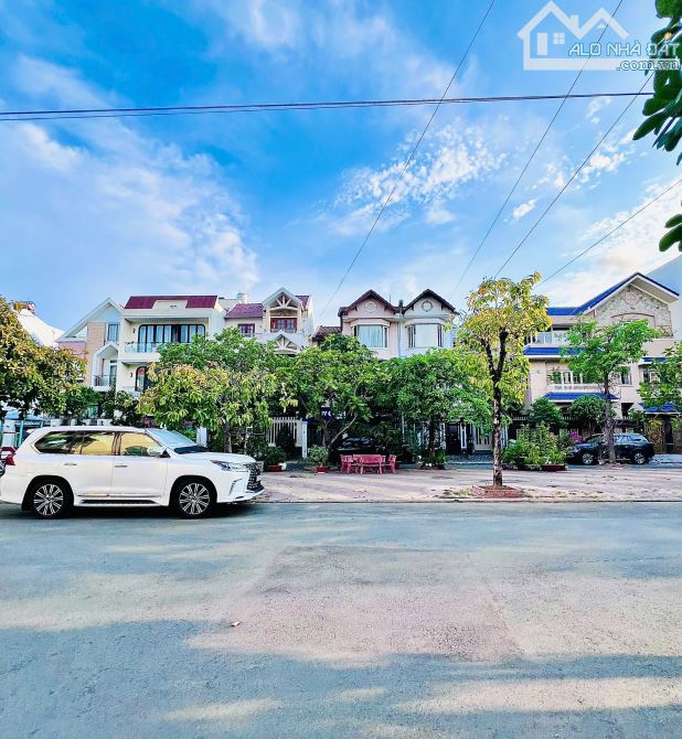 40 tỷ TL, Nhà mặt tiền bờ sông Trần Não, dt : 7x19 CN 130m2, Trệt + 2 Lầu, An Khánh Q2 - 5