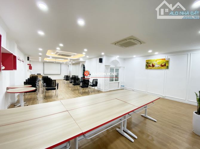 Tòa Nhà 5 tầng sàn trống suốt mặt tiền Lương Định Của An Phú an khánh Quận 2 - 5