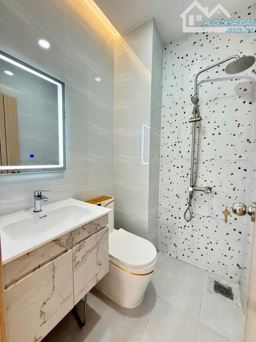 HÀNG HIẾM ! NHÀ MỚI ĐẸP 246/ NGUYỄN THÁI SƠN, GV | DT: 4,5X 8m |3 Tầng+ Full nội thất | - 5
