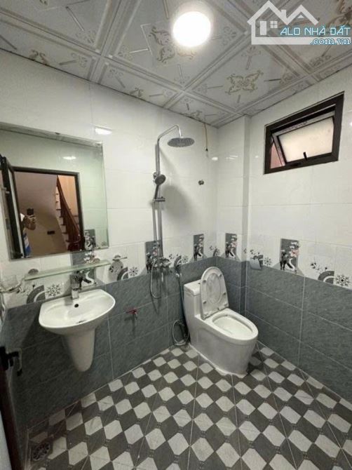 Bán nhà phố Quang Trung, Hà Đông. Lô góc, 30m2, 5 tầng, mt 4.9m, nội thất full, 5.85 tỷ - 5